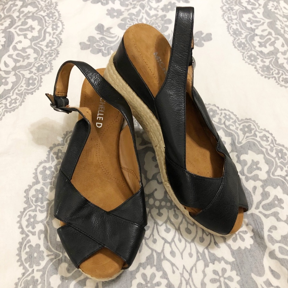 Michelle D black wedges